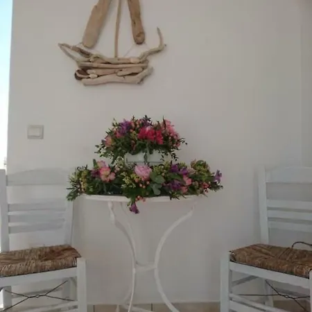 Oceana 6 Bed Luxury Beachfront In Páros
